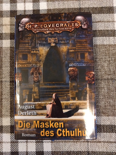 August derleth die - derleth, masken